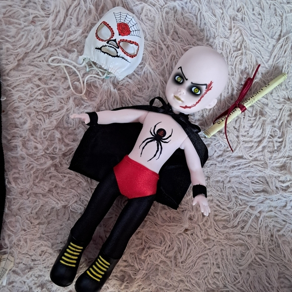 El Luchador- vintage Living Dead Doll w box and death cert! Masked wrestler! - Picture 8 of 12